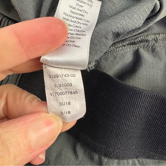 Athleta Trekkie North Joggers Gray and Black with zippers at ankles women’s 8 - Picture 8 of 14